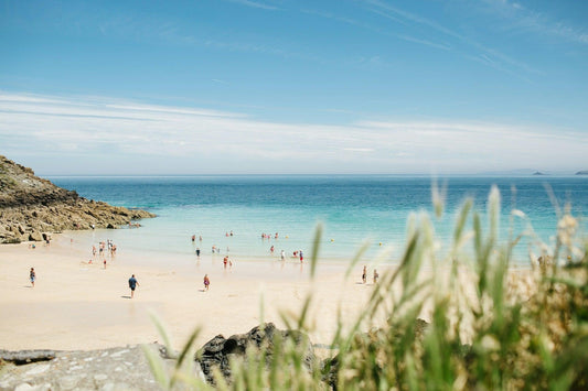 Capturing Cornwall's Coastal Beauty with your iPhone: Tips and Tricks for Amazing Photos - TekStore